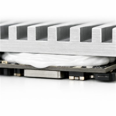 Flamskyddande kylflänsblandning